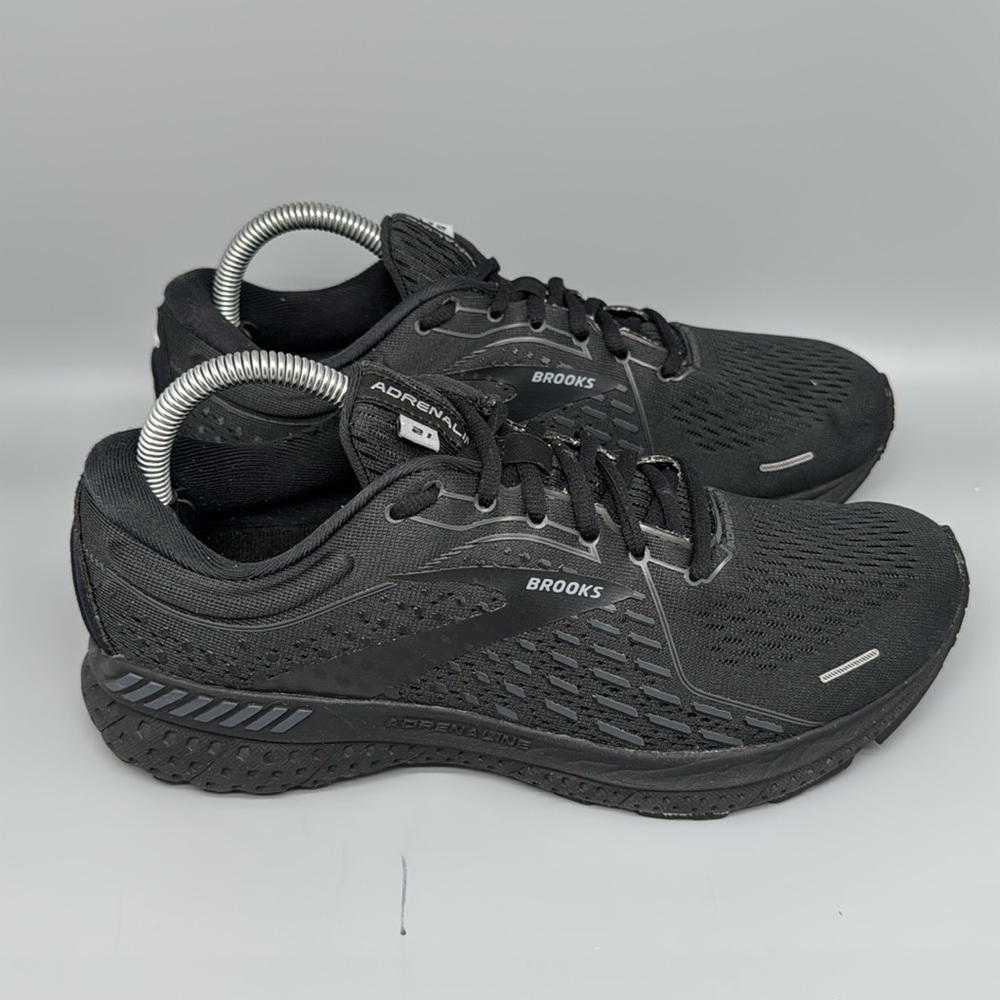 Brooks Adrenaline GTS 21 Black Running Shoes 1103492E020 Men’s Sz 7.5 2E EU40.5